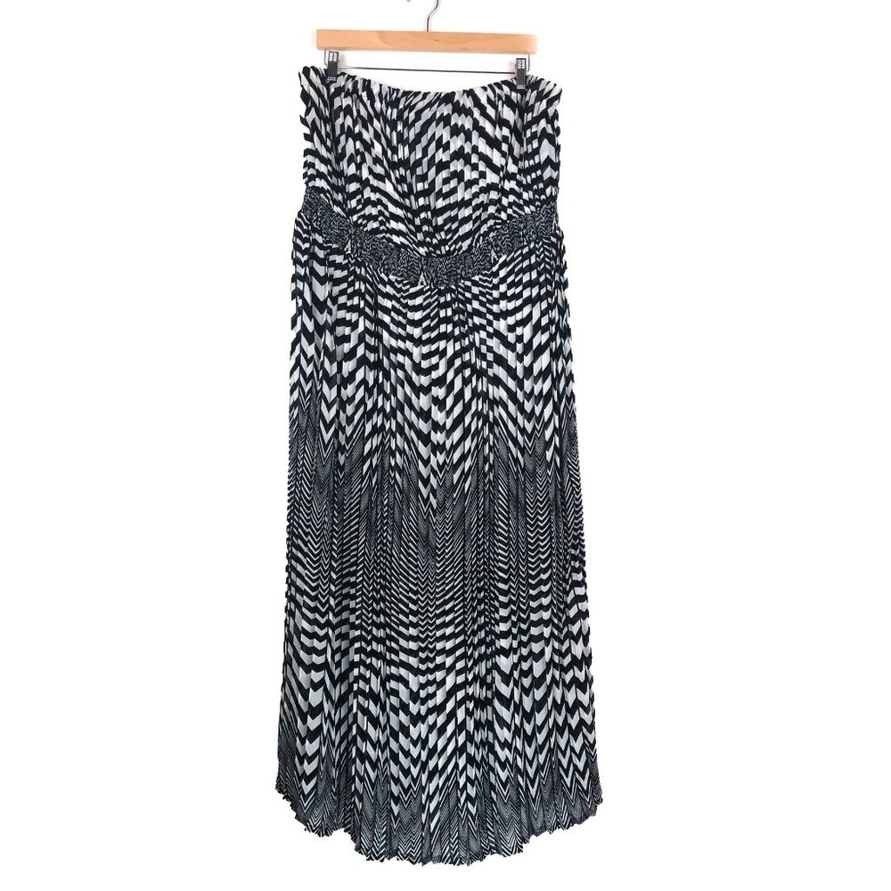 Lane Bryant Black and White Strapless Dress